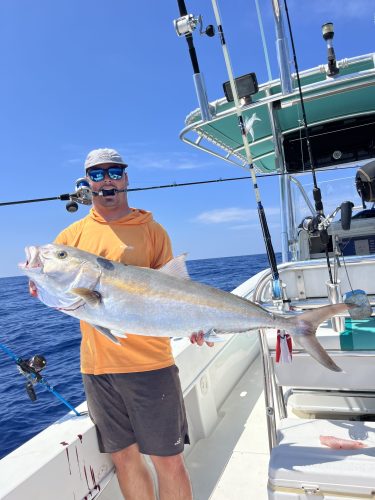 oilfield outkasts charters, oilfield outkasts, freeport texas offshore fishing, texas offshore fishing, offshore fishing surfside beach texas, deep sea fishing texas, amberjack